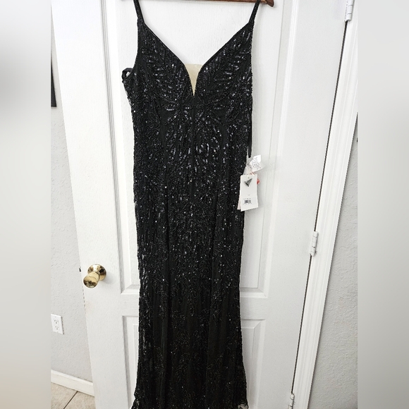 Sequin Leaf Mermaid Gown - Picture 3 of 15